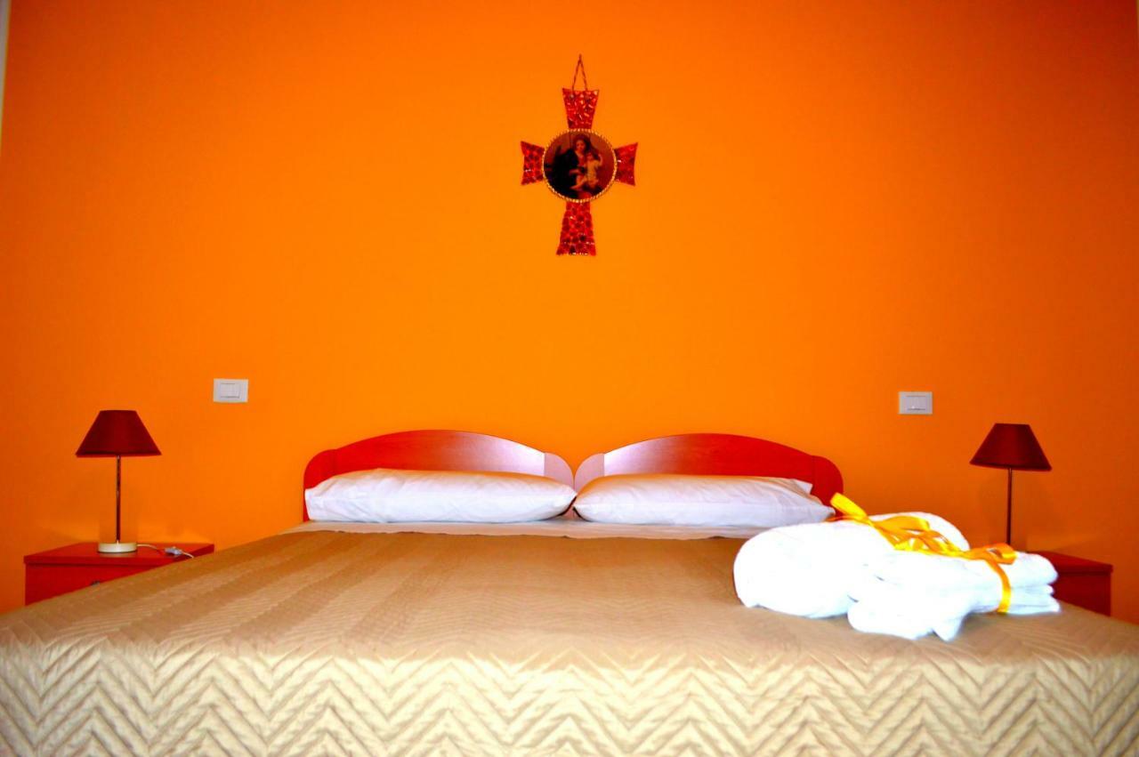 B&B Federico II San Cipirello Bagian luar foto